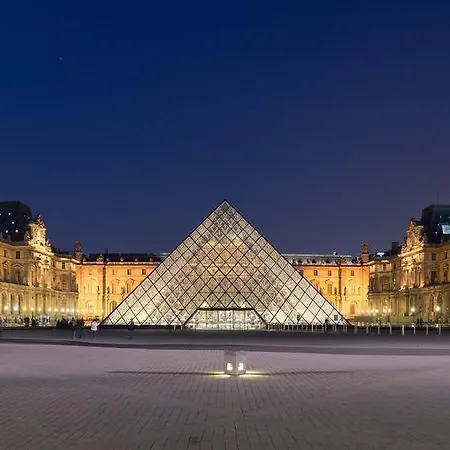 ★ Charmant/nice ★ Proche/near La Defense & Paris