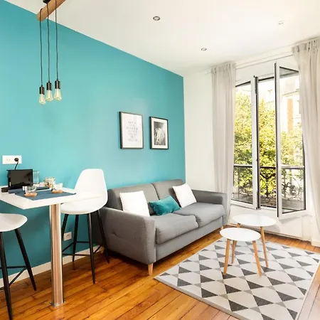★ Charmant/nice ★ Proche/near La Defense & Paris * La Garenne-Colombes