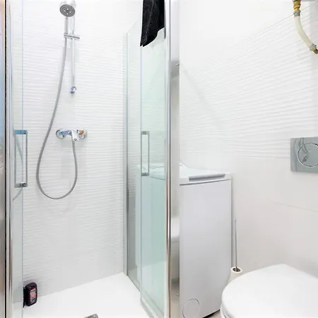 ★ Charmant/nice ★ Proche/near La Defense & Paris La Garenne-Colombes